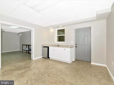 9010 Mountainberry Cir, Frederick, MD 21702 photo 46