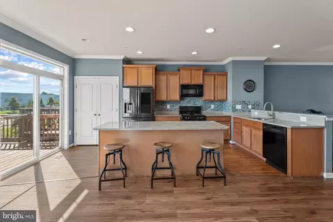 6551 Britannic Pl, Frederick, MD 21703 photo 4