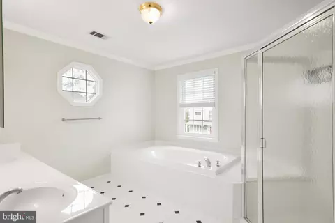 Bath - 2509 Bear Den Rd, Frederick, MD 21701 photo 3 of 5