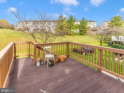 Exterior - 2601 Emerson Dr, Frederick, MD 21702 photo 5 of 10
