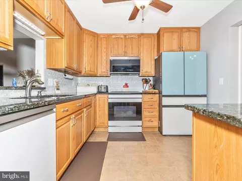 Kitchen - 7996 Pleasant Ct, Frederick, MD 21701 photo 1 of 3