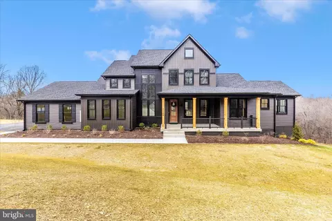 7750 Everett Dr, Mount Airy, MD 21771