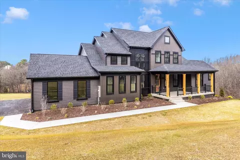 7750 Everett Dr, Mount Airy, MD 21771 photo 3