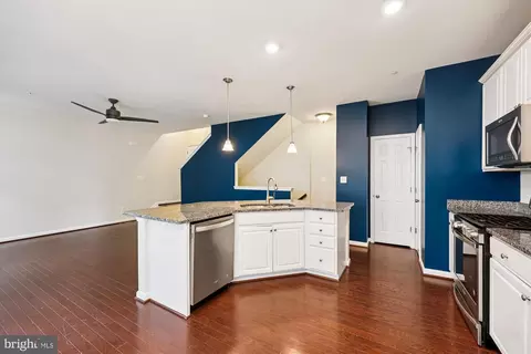 6146 Murray Ter, Frederick, MD 21703 photo 9