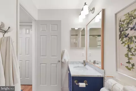 Bath - 3013 Cloister Way, Frederick, MD 21701 photo 7 of 8