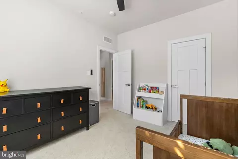 Bedroom - 203 Baughmans Ln, Frederick, MD 21702 photo 6 of 7