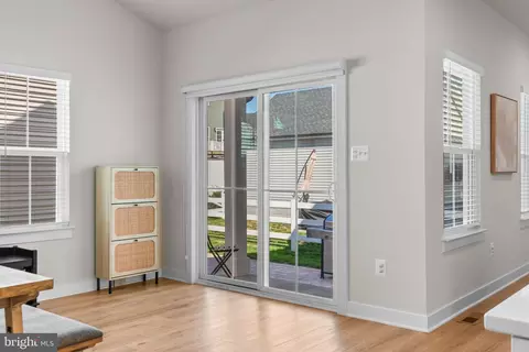Entry Way - 203 Baughmans Ln, Frederick, MD 21702 photo 13 of 21