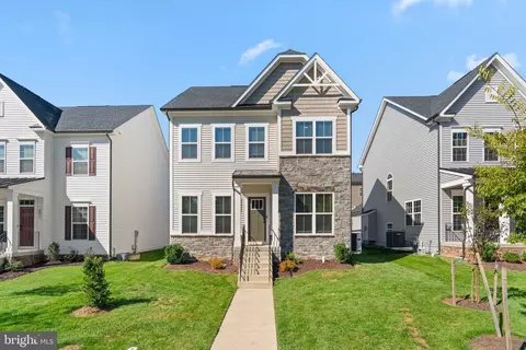203 Baughmans Ln, Frederick, MD 21702