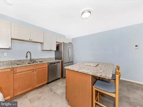 Kitchen - 104 Evergreen Ct, Frederick, MD 21701 photo 3 of 3
