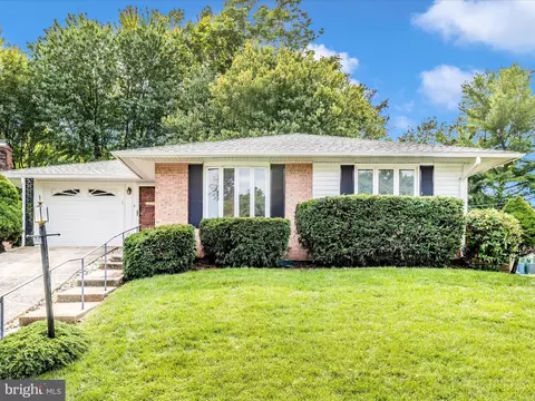 104 Evergreen Ct, Frederick, MD 21701