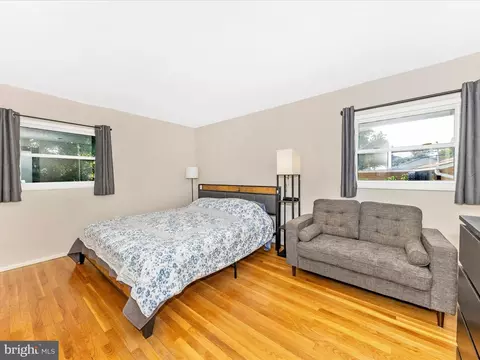 Bedroom - 104 Evergreen Ct, Frederick, MD 21701 photo 1 of 8
