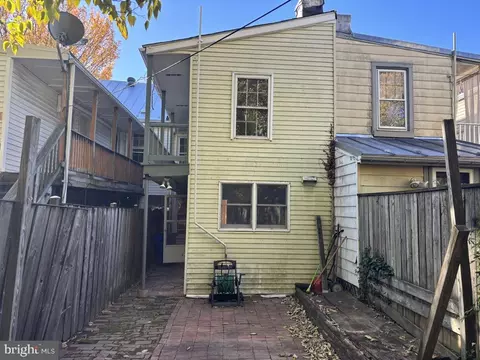 Exterior - 121 4th St, Frederick, MD 21701 photo 3 of 4