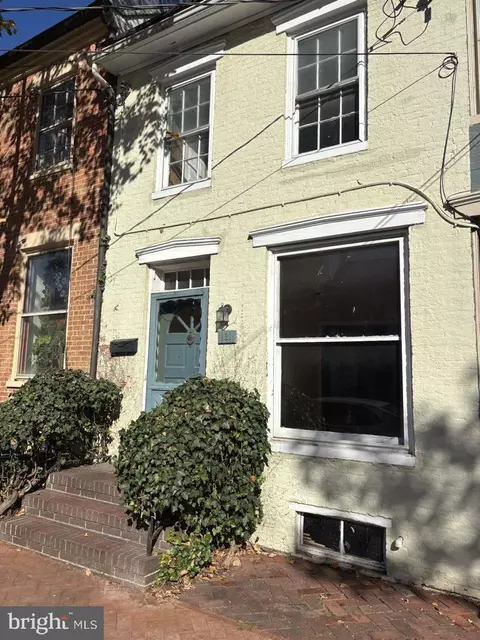 Exterior - 121 4th St, Frederick, MD 21701 photo 4 of 4