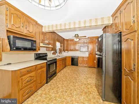 Kitchen - 203 Magnolia Ave, Frederick, MD 21701 photo 3 of 6