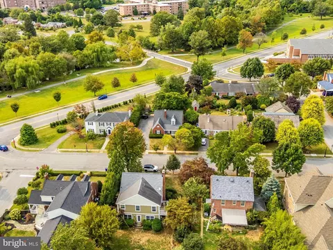 View/Area - 203 Magnolia Ave, Frederick, MD 21701 photo 3 of 22