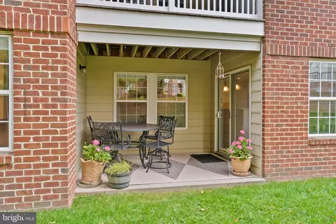 Exterior - 2406 Dominion Dr #1B, Frederick, MD 21702 photo 2 of 2