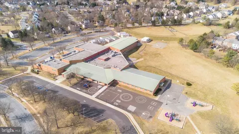 View/Area - 2110 Foxfield, Frederick, MD 21702 photo 13 of 15