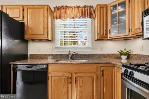 Kitchen - 2110 Foxfield, Frederick, MD 21702 photo 3 of 5