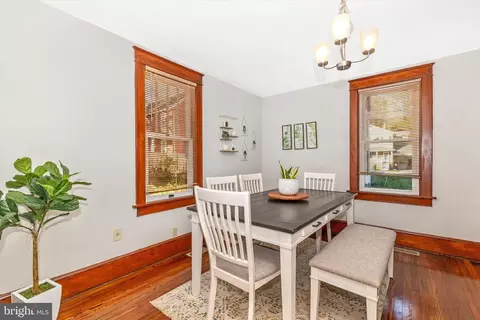 Dining - 9 3rd Ave, Brunswick, MD 21716 photo 3 of 3