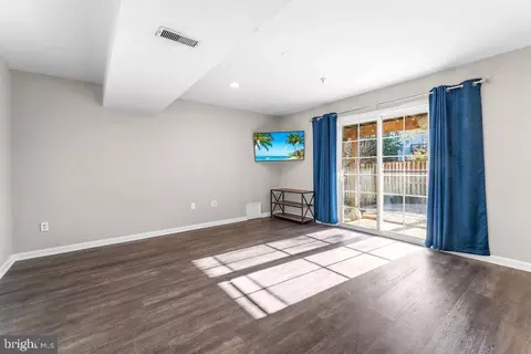 7149 Oberlin Cir, Frederick, MD 21703 photo 4