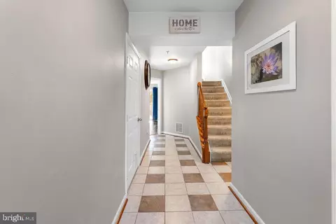 7149 Oberlin Cir, Frederick, MD 21703 photo 3