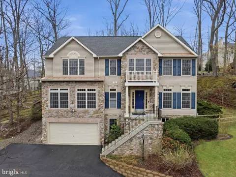 6705 W Lakeridge Rd, New Market, MD 21774