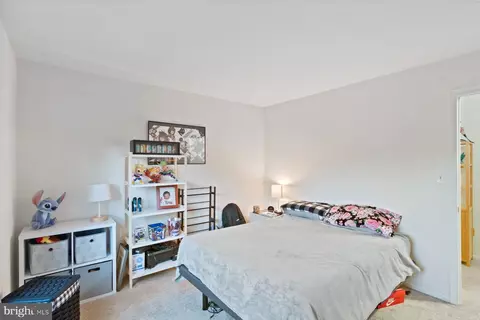 Bedroom - 584 Cotswold Ct, Frederick, MD 21703 photo 2 of 7