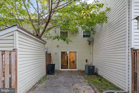 Exterior - 584 Cotswold Ct, Frederick, MD 21703 photo 2 of 3