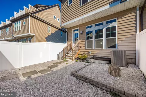 Exterior - 1133 Holden Rd, Frederick, MD 21701 photo 8 of 18