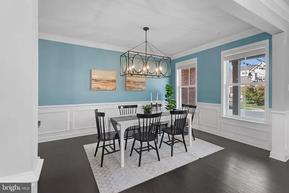 Dining - 815 Holden Rd, Frederick, MD 21701 photo 2 of 3