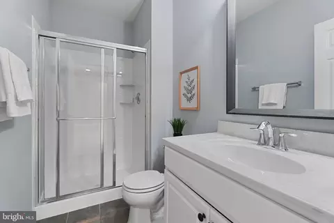 Bath - 815 Holden Rd, Frederick, MD 21701 photo 1 of 1