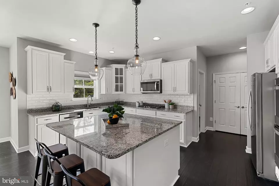 Kitchen - 815 Holden Rd, Frederick, MD 21701 photo 2 of 4