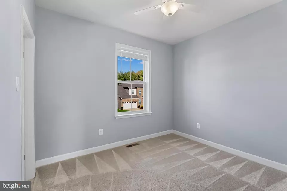 Bedroom - 815 Holden Rd, Frederick, MD 21701 photo 4 of 5