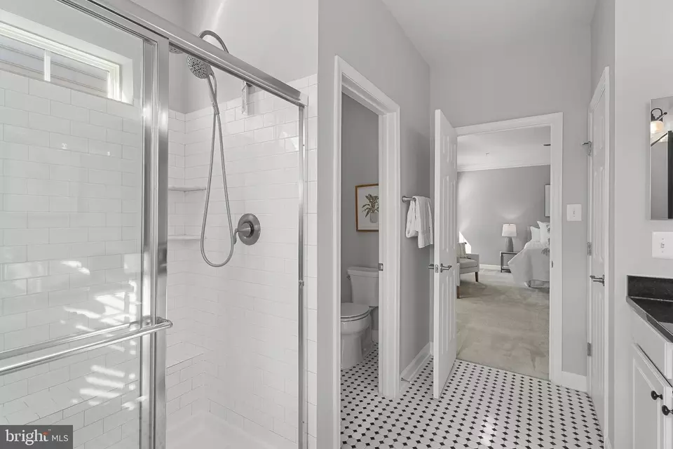 Entry Way - 815 Holden Rd, Frederick, MD 21701 photo 7 of 12