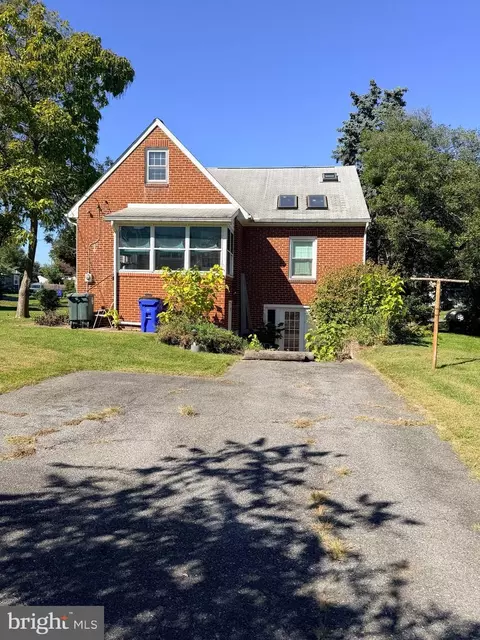 826 Trail Ave, Frederick, MD 21701 photo 9