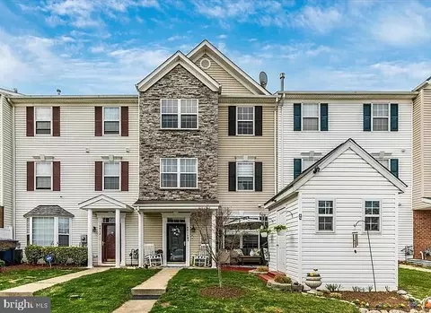 4910 Edgeware Ter, Frederick, MD 21703