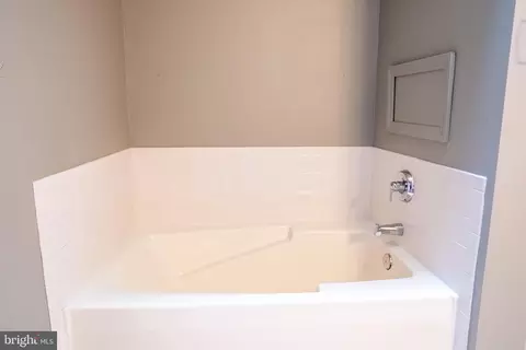 4910 Edgeware Ter, Frederick, MD 21703 photo 30