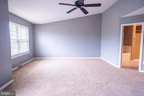 4910 Edgeware Ter, Frederick, MD 21703 photo 27