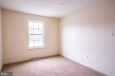 4910 Edgeware Ter, Frederick, MD 21703 photo 18