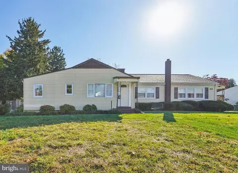 814 Montclaire Ave, Frederick, MD 21701