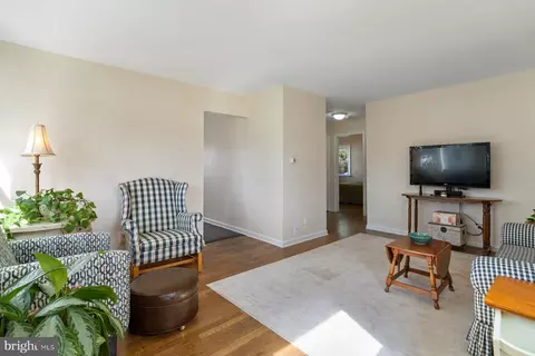 814 Montclaire Ave, Frederick, MD 21701 photo 6