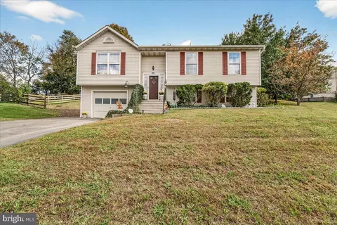 1103 Midvale Ave, Mount Airy, MD 21771