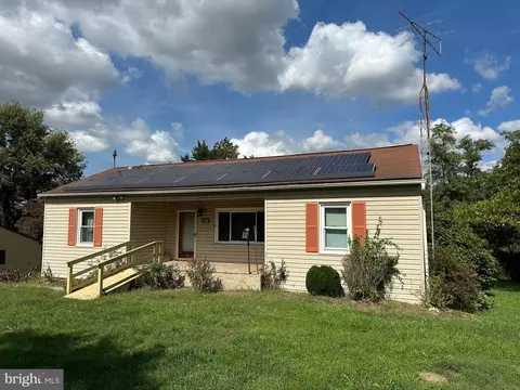6928 Linganore Rd, Frederick, MD 21701