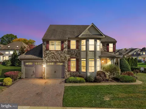 3001 Palatine Dr, Frederick, MD 21701