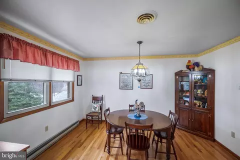 Dining - 5402 Hines Rd, Frederick, MD 21704 photo 2 of 2