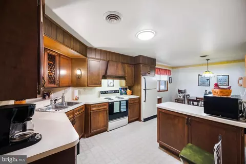 Kitchen - 5402 Hines Rd, Frederick, MD 21704 photo 1 of 4