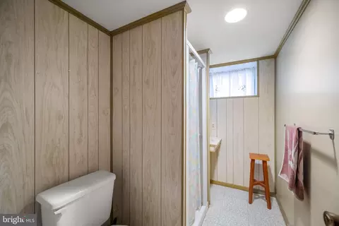 Bath - 5402 Hines Rd, Frederick, MD 21704 photo 3 of 3