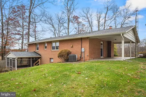 Exterior - 5402 Hines Rd, Frederick, MD 21704 photo 4 of 13