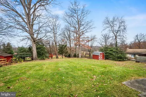 Exterior - 5402 Hines Rd, Frederick, MD 21704 photo 7 of 13