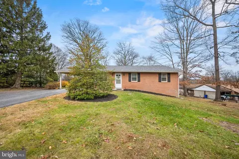 Exterior - 5402 Hines Rd, Frederick, MD 21704 photo 1 of 13